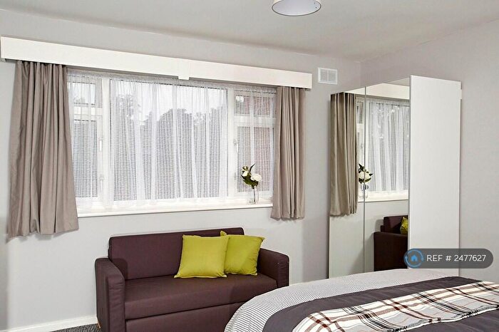 2 Bedroom Flat To Rent In City Centre, Coventry, CV3