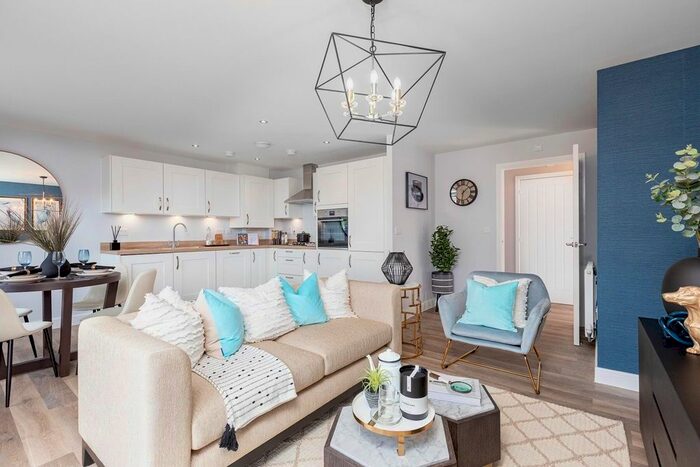 1 Bedroom Flat For Sale In "Falcon Court - Plot " At Westvale Park, Webber Street, Horley, RH6