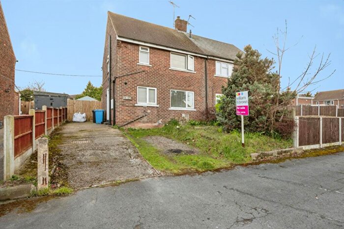2 Bedroom Semi Detached House For Sale In Windermere Avenue, Harworth, Doncaster, DN11