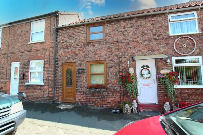 2 Bedroom Terraced House For Sale In Post Office Row, Withernwick, HU11