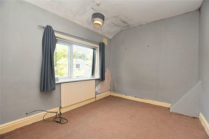 3 Bedroom Terraced House For Sale In Windsor Terrace, Gildersome, Morley, Leeds, LS27
