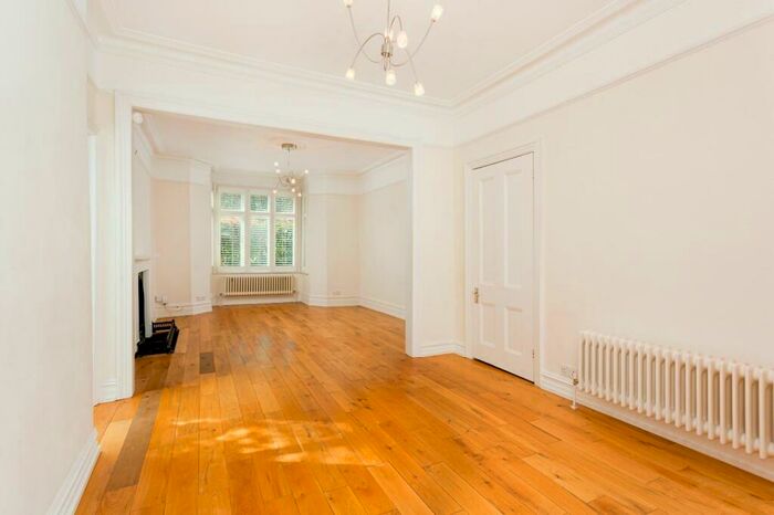 5 Bedroom House To Rent In Agincourt Road, Belsize Park, NW3
