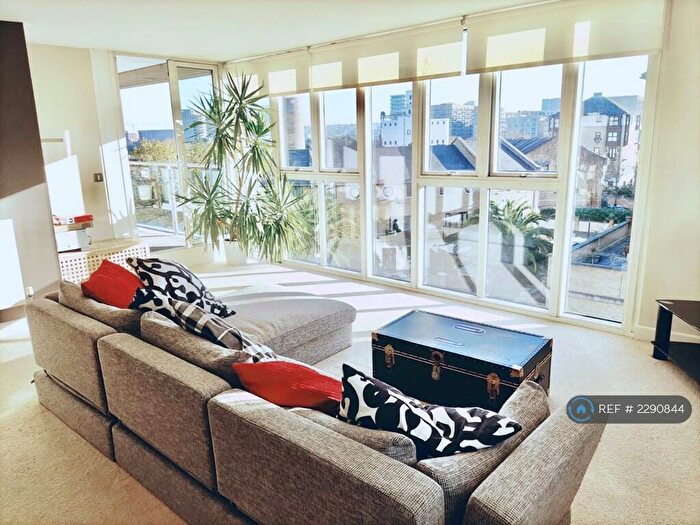 2 Bedroom Flat To Rent In Eastern Quay Apartments, London, E16