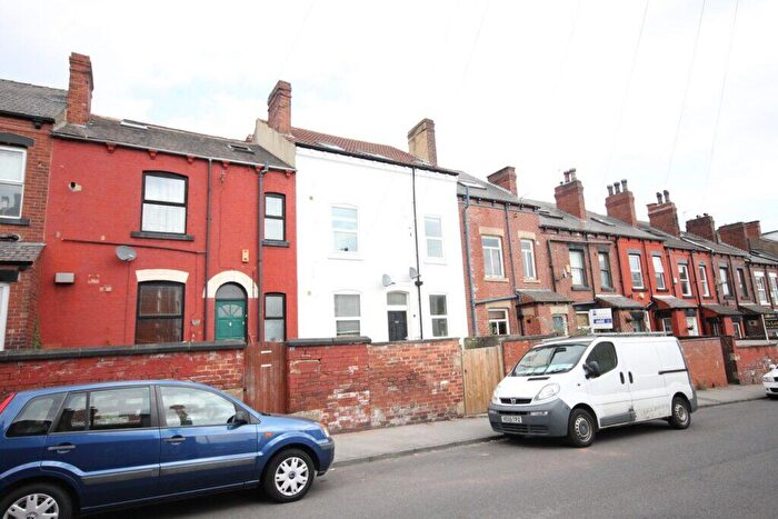 2 Bedroom Apartment To Rent In Flat, Conference Road, Armley, Leeds, LS12