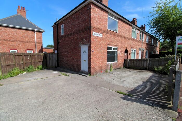 2 Bedroom End Of Terrace House To Rent In Cleadon Street, Newcastle Upon Tyne, NE6