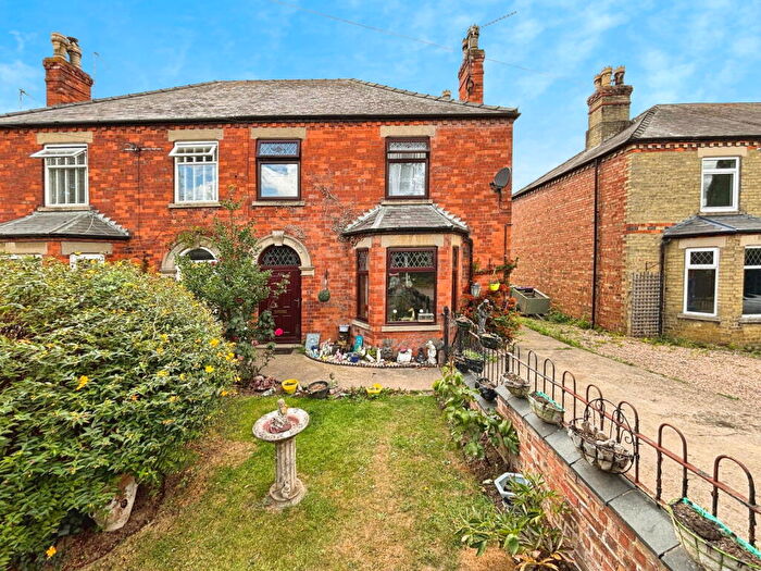 4 Bedroom Semi-Detached House For Sale In Station Road, Heckington, Sleaford, NG34