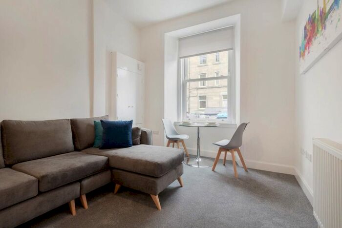 1 Bedroom Flat To Rent In Wardlaw Place, Gorgie, Edinburgh, EH11