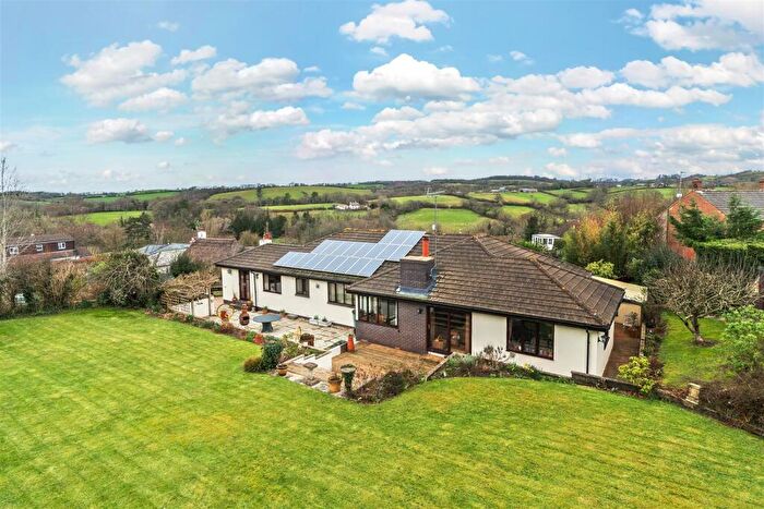 5 Bedroom Detached House For Sale In Doddiscombsleigh, Exeter, EX6