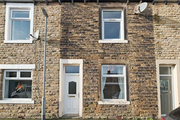 2 Bedroom Terraced House To Rent In Cross Street, Earby, Barnoldswick, Lancashire, BB18