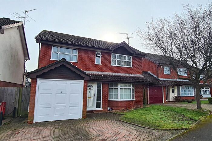 4 Bedroom Detached House For Sale In Constable Way, College Town, Sandhurst, Berkshire, GU47
