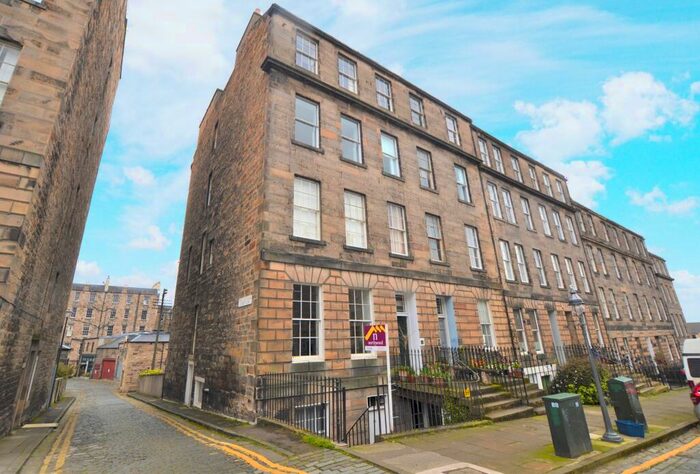 5 Bedroom Flat To Rent In Scotland Street, Edinburgh, EH3
