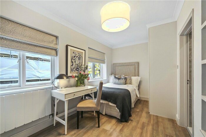 Studio To Rent In Wilton Crescent, London, SW1X