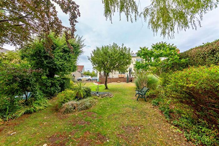 4 Bedroom End Of Terrace House For Sale In Catbrain Lane | Cribbs Causeway, BS10