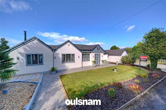 3 Bedroom Bungalow For Sale In Ash Lane, Martin Hussingtree, Worcester, Worcestershire, WR3