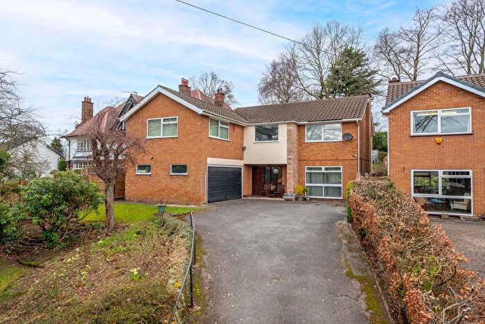 5 Bedroom Detached House For Sale In Arlington Drive, Mapperley Park, NG3