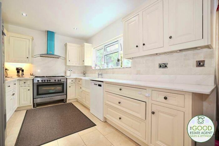 4 Bedroom Semi-Detached House To Rent In Loughton Way, Buckhurst Hill, IG9