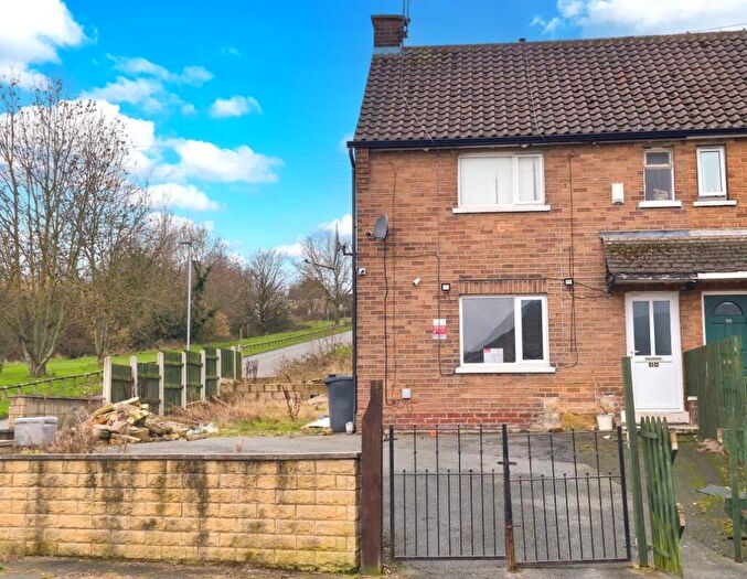 2 Bedroom Semi-Detached House For Sale In Old Park Road, Bradford, BD10