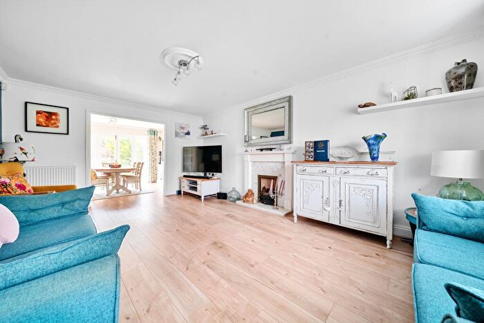 5 Bedroom Detached House For Sale In Harvest Way, Hawkinge, CT18