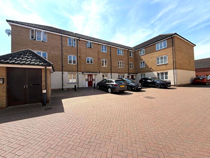 2 Bedroom Apartment To Rent In Whitworth Court, Norwich, Norfolk, NR6