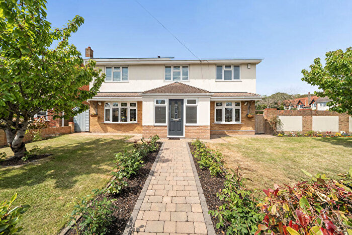 5 Bedroom Detached House For Sale In Jellicoe Avenue, Alverstoke, Gosport, PO12