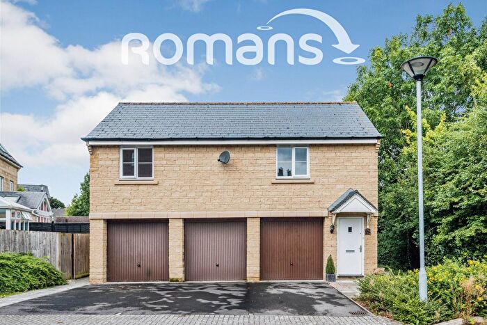 2 Bedroom Property To Rent In Eyre Close, Swindon, SN25