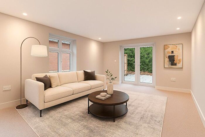 3 Bedroom Detached House For Sale In Moralee Close, Rowlands Hill, Wimborne, Dorset, BH21