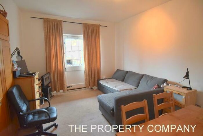 1 Bedroom Flat To Rent In Green Lanes, Winchmore Hill, London, N21