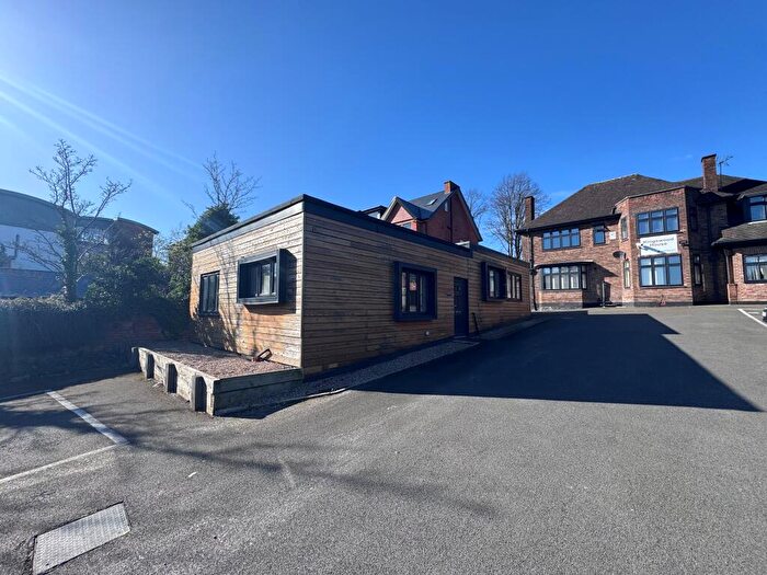 2 Bedroom Apartment To Rent In Kingswood House, Sherwood Rise, NG5