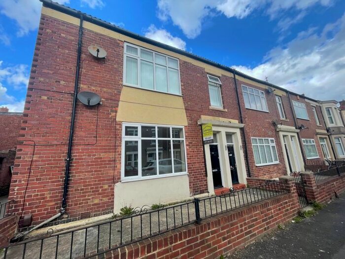 2 Bedroom Flat To Rent In Hopper Street West, North Shields, NE29
