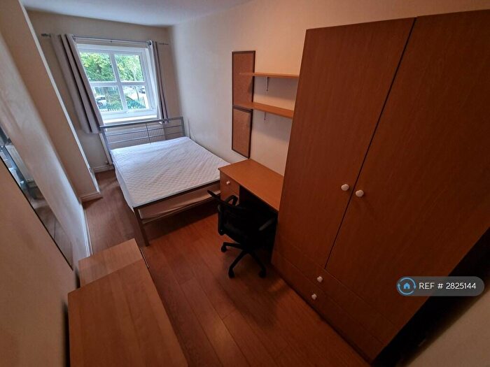 6 Bedroom End Of Terrace House To Rent In Bridgelea Road, Withington, M20