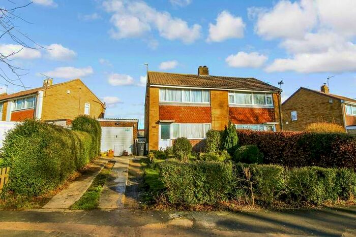 3 Bedroom Semi-Detached House To Rent In Penhill Drive, Penhill, Swindon, SN2