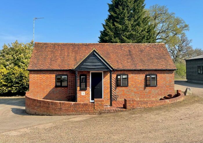 1 Bedroom House To Rent In Fullers Hill Farm, Hyde Heath, Amersham, HP6