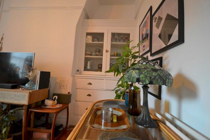 2 Bedroom Flat To Rent In Addycombe Terrace, Newcastle Upon Tyne, NE6