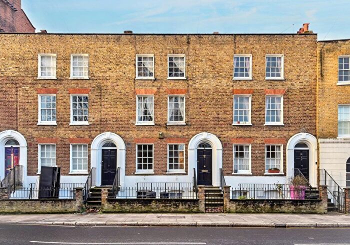 5 Bedroom Terraced House For Sale In Stepney Green, Whitechapel, London, E1