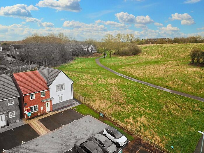 3 Bedroom Semi-Detached House To Rent In Henry Dunn Avenue, Hanley, Stoke-On-Trent, ST1