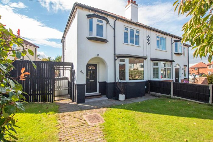 3 Bedroom Semi-Detached House For Sale In Broadway East, Newton, Chester, CH2