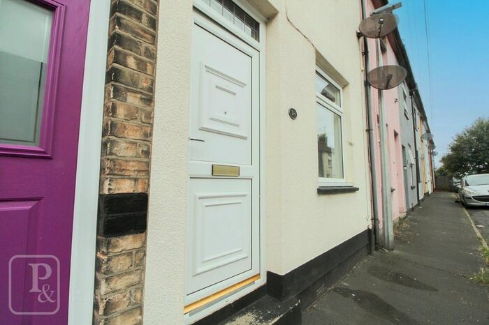 3 Bedroom Terraced House To Rent In Princess Street, Harwich, Essex, CO12