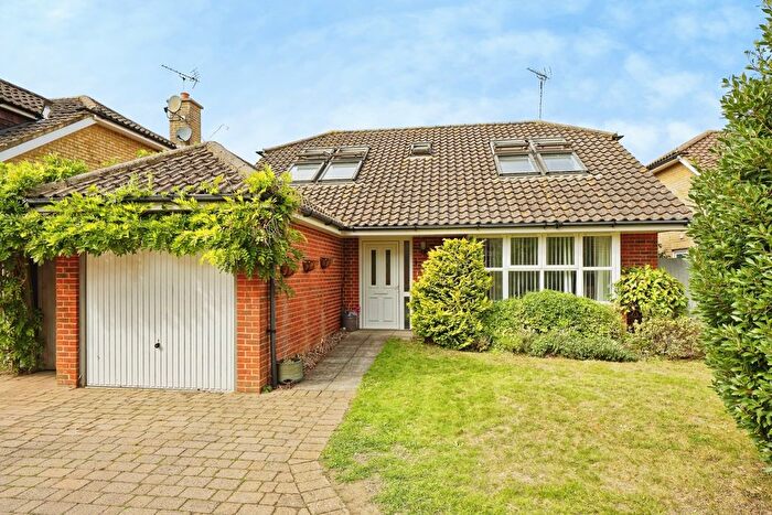 4 Bedroom Bungalow For Sale In Coombe Drive, Mill Lane, Shepherdswell, Dover, CT15