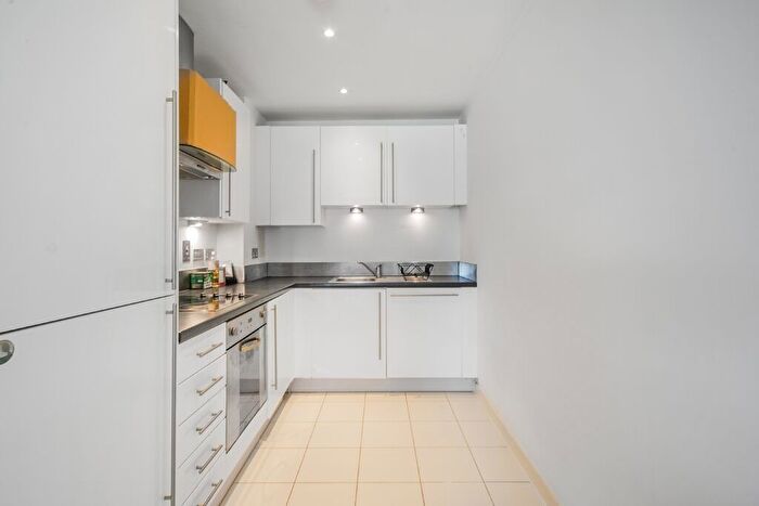 1 Bedroom Flat To Rent In Hallsville Road, London, E16
