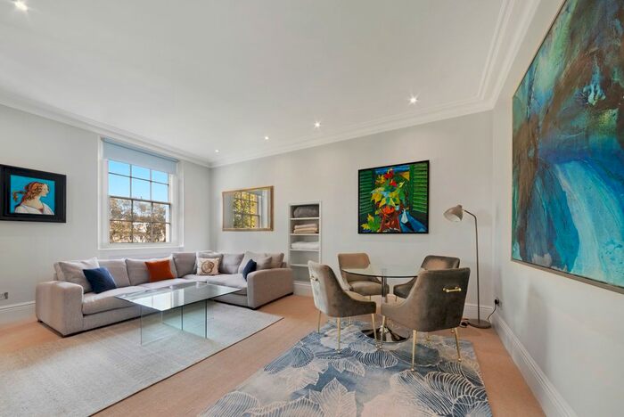 2 Bedroom Flat To Rent In Eccleston Square, SW1V