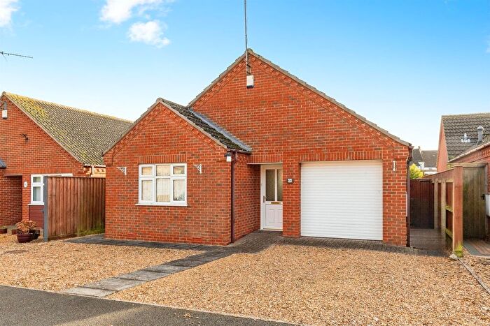 3 Bedroom Detached Bungalow For Sale In Cedar Close, March, PE15