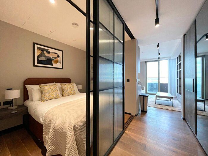 Flat To Rent In Stage Apartment -, P85