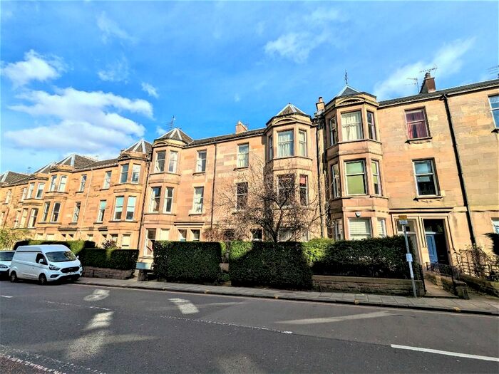 2 Bedroom Flat To Rent In Comiston Road, Morningside, Edinburgh, EH10
