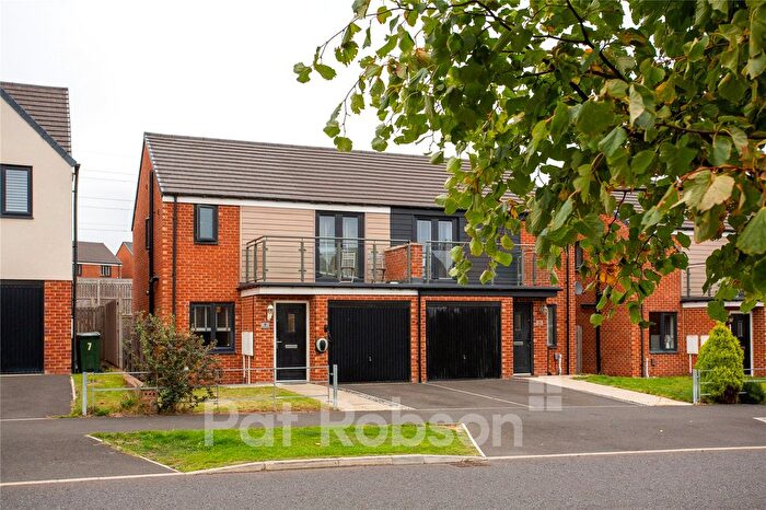 3 Bedroom Semi-Detached House To Rent In Oxen Drive, East Benton Rise, Wallsend, NE28