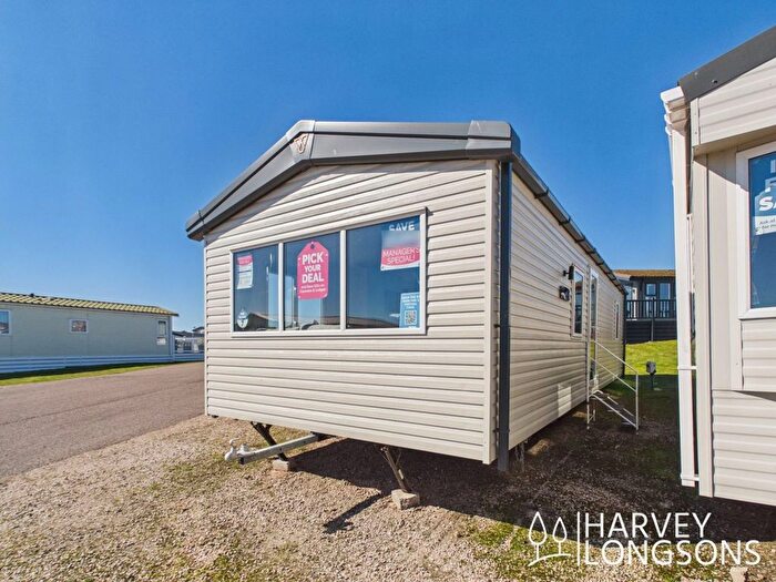 2 Bedroom Park Home For Sale In Seatown, Lossiemouth, IV31