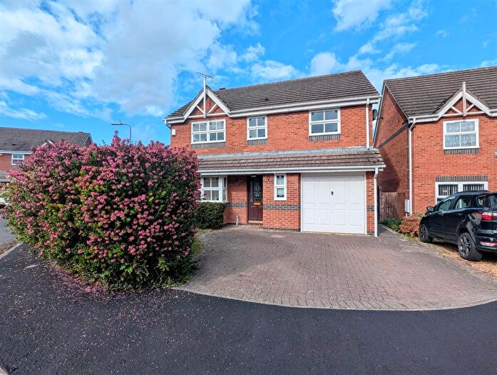4 Bedroom Detached House For Sale In Keats Grove, Stamford, PE9
