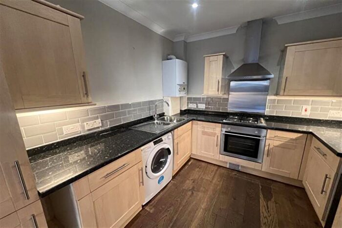 1 Bedroom Flat To Rent In Davis Way, DA14