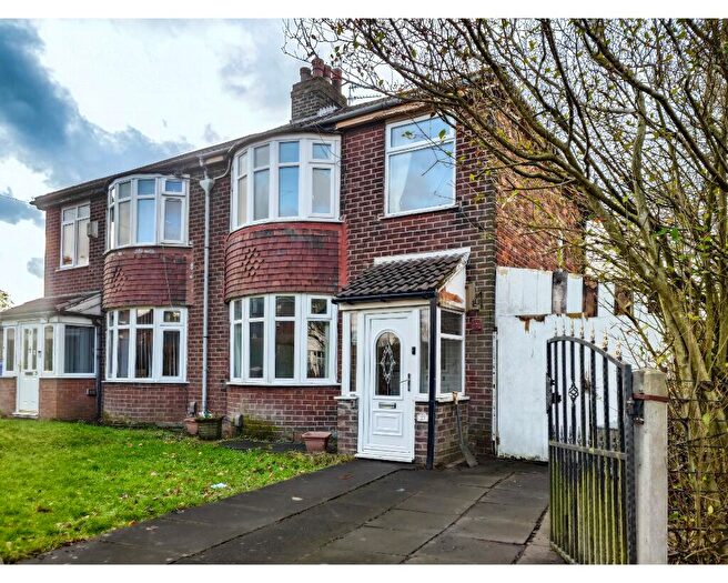 3 Bedroom Semi Detached House For Sale In Nicholson Road, Hyde, Greater Manchester, SK14