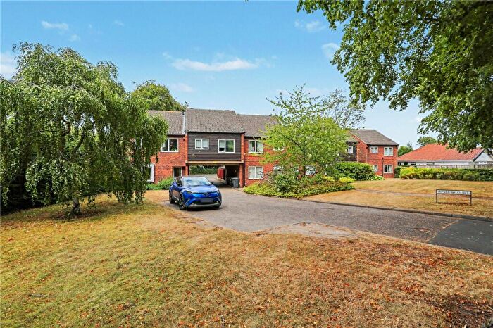 2 Bedroom Apartment For Sale In Apsley Court, Norwich, Norfolk, NR5