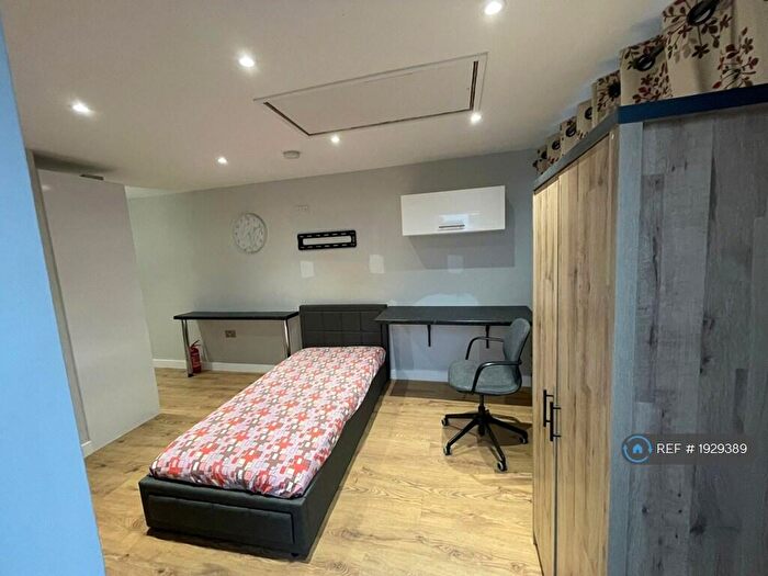 Studio To Rent In Shaw Savill Way, Brooklands, Milton Keynes, MK10